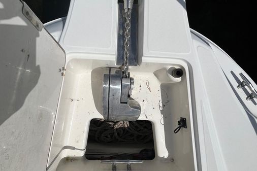 Boston Whaler 26 Conquest image