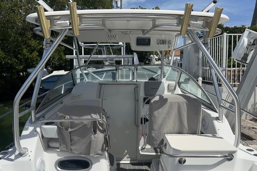 Boston Whaler 26 Conquest image