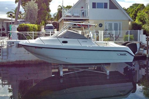 Boston Whaler 26 Conquest image