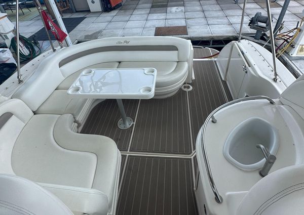 Sea Ray 340 Sundancer image