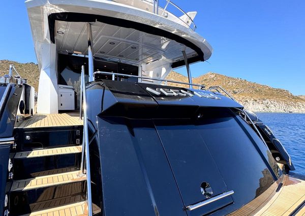 Sunseeker 80 Yacht image