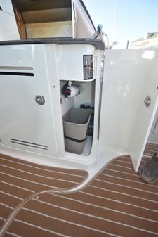 Sea Ray 370 Sundancer image