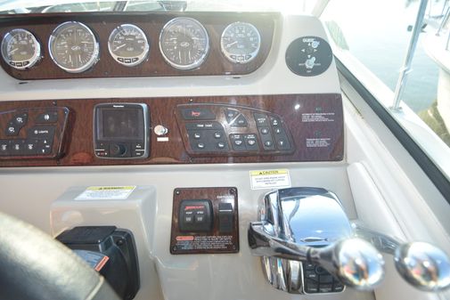 Sea Ray 370 Sundancer image