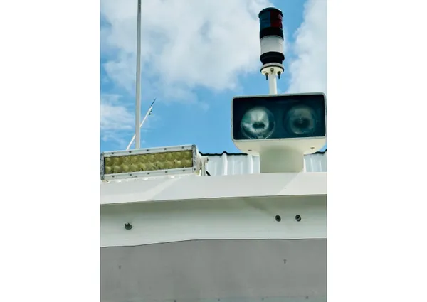 Viking 50 Convertible image