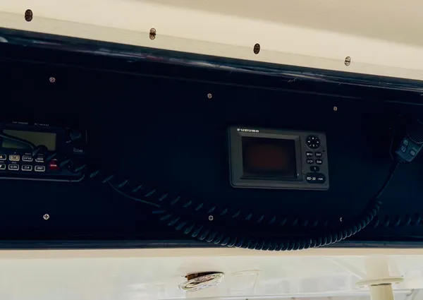 Viking 50 Convertible image