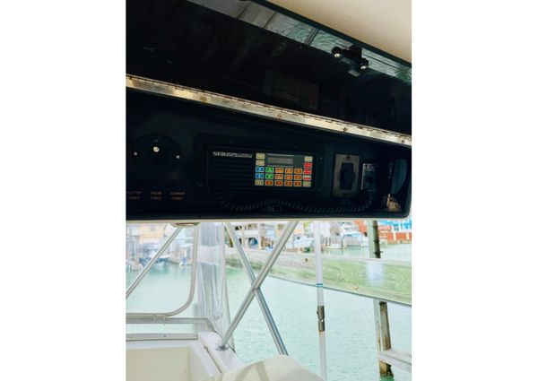 Viking 50 Convertible image