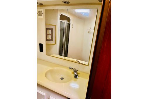 Viking 50 Convertible image