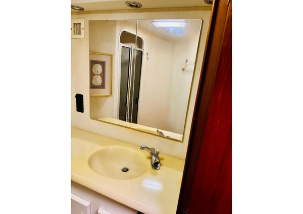 Viking 50 Convertible image