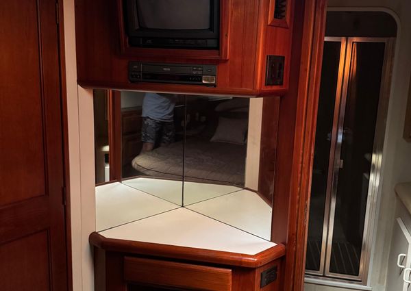 Viking 50 Convertible image