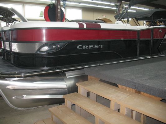 Crest Caribbean SLS 250 - main image