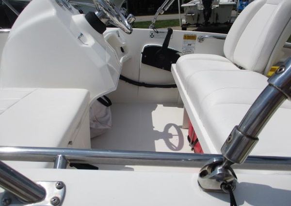 Boston-whaler 150-SPORT image