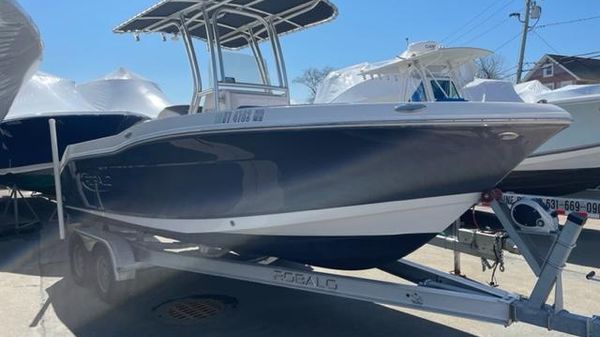 Robalo 202 