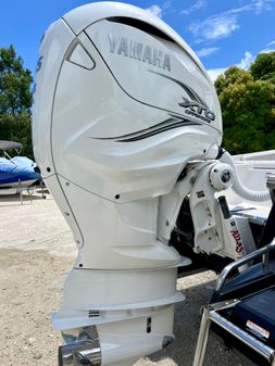 Robalo 266-CAYMAN image