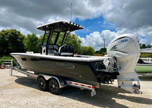 Robalo 266-CAYMAN image