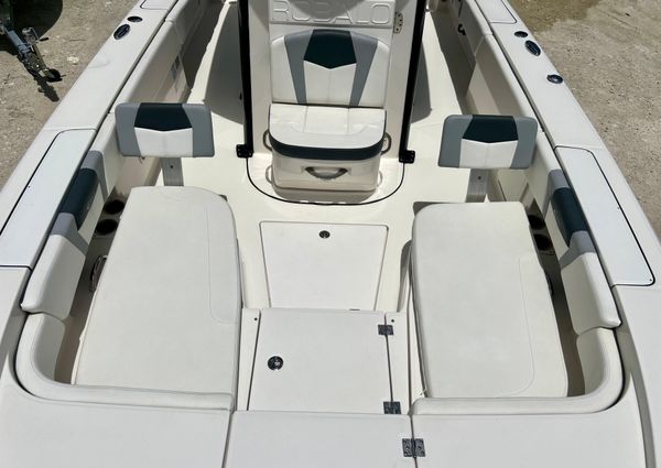 Robalo 266-CAYMAN image