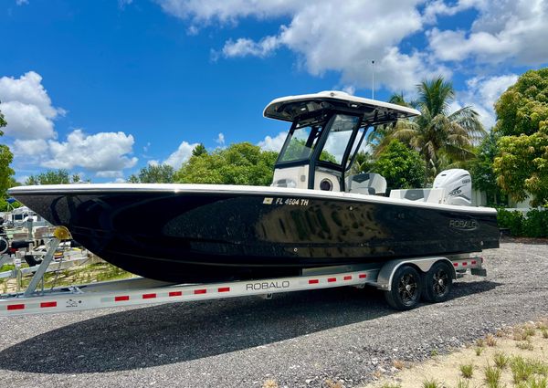 Robalo 266-CAYMAN image