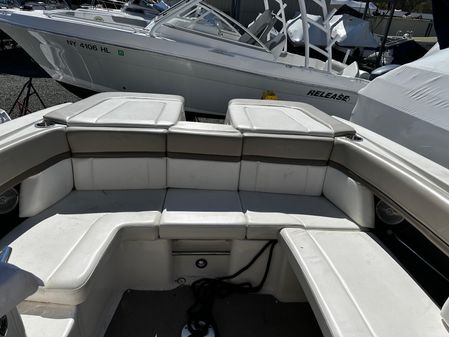 Sea-ray 270-SLX image