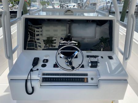 Invincible 42 Open Fisherman image