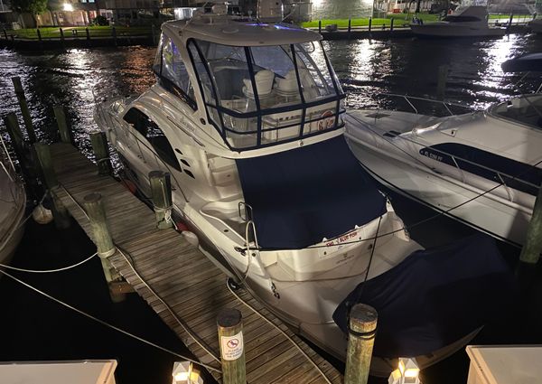 Sea Ray 52 Sedan Bridge image