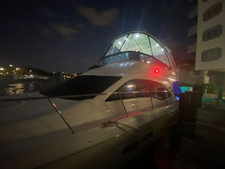 Sea Ray 52 Sedan Bridge image