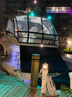 Sea Ray 52 Sedan Bridge image