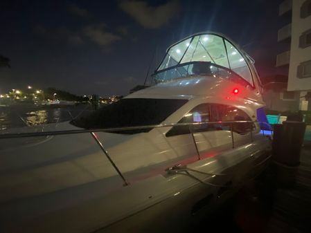 Sea Ray 52 Sedan Bridge image