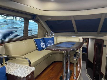 Sea Ray 52 Sedan Bridge image