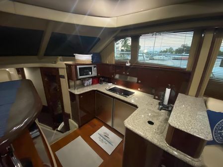 Sea Ray 52 Sedan Bridge image