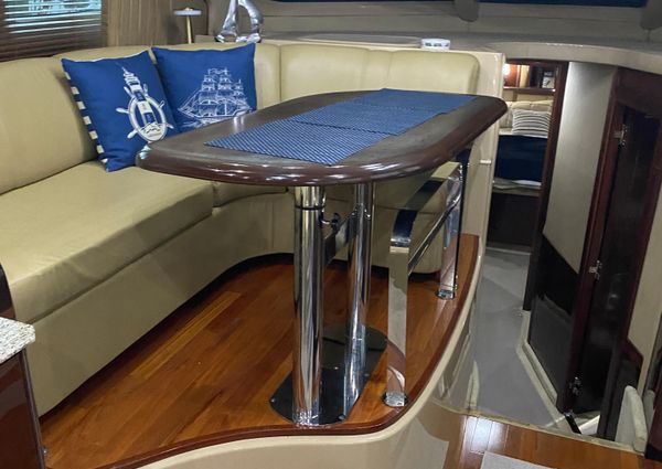 Sea Ray 52 Sedan Bridge image