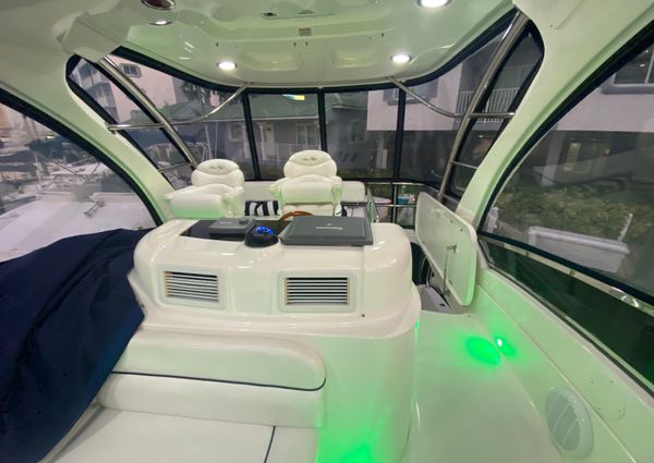 Sea Ray 52 Sedan Bridge image