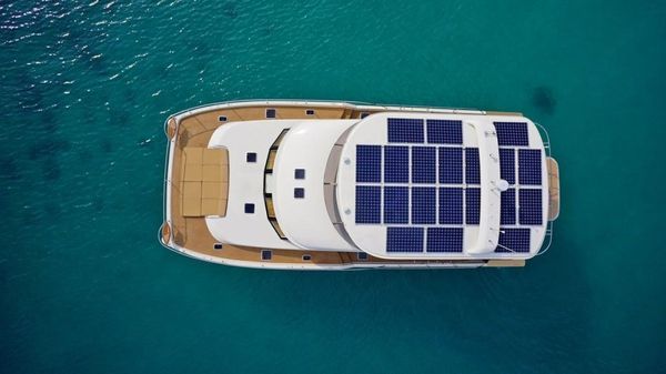 Heliotrope NL 70 Solar Electric image