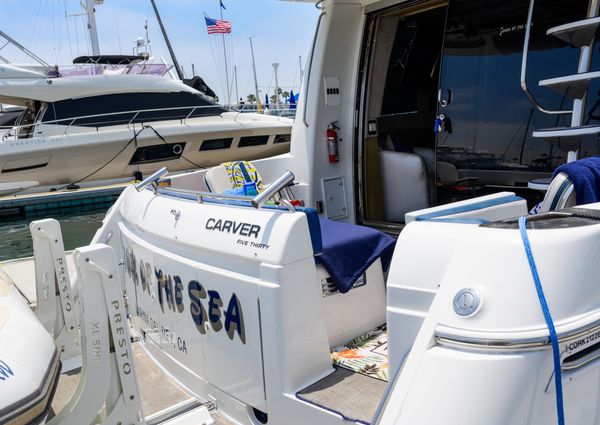 Carver 530-VOYAGER-PILOTHOUSE image