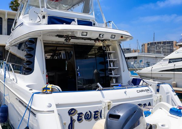 Carver 530-VOYAGER-PILOTHOUSE image