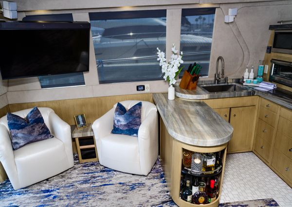 Carver 530-VOYAGER-PILOTHOUSE image