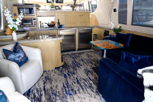 Carver 530-VOYAGER-PILOTHOUSE image