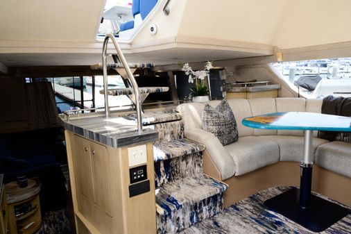 Carver 530-VOYAGER-PILOTHOUSE image