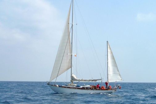 Berthon Classic Yacht image