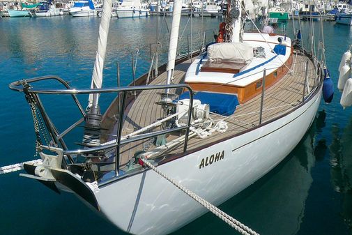 Berthon Classic Yacht image