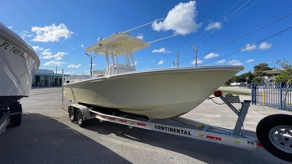 Silverhawk 2700CC