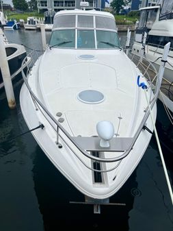 Cruisers Yachts 420 Express image