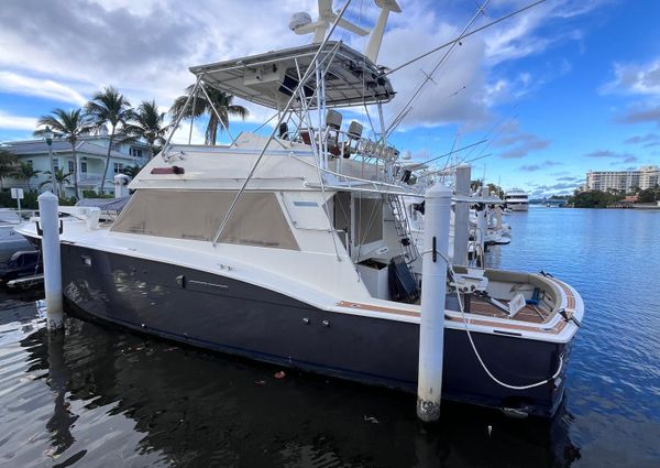 Hatteras 52 Convertible image