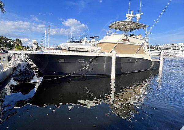 Hatteras 52 Convertible image