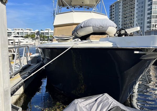 Hatteras 52 Convertible image