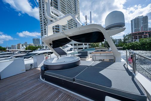 Azimut 100 Leonardo image