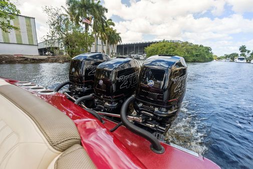 Nor-Tech 390 Sport Center Console image