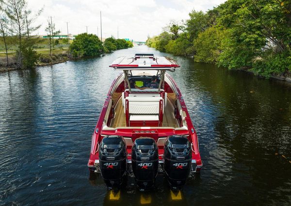 Nor-Tech 390 Sport Center Console image