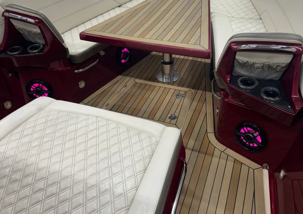 Nor-Tech 390 Sport Center Console image