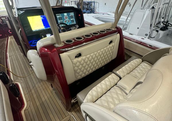 Nor-Tech 390 Sport Center Console image