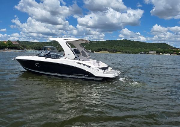Chaparral 317 SSX image