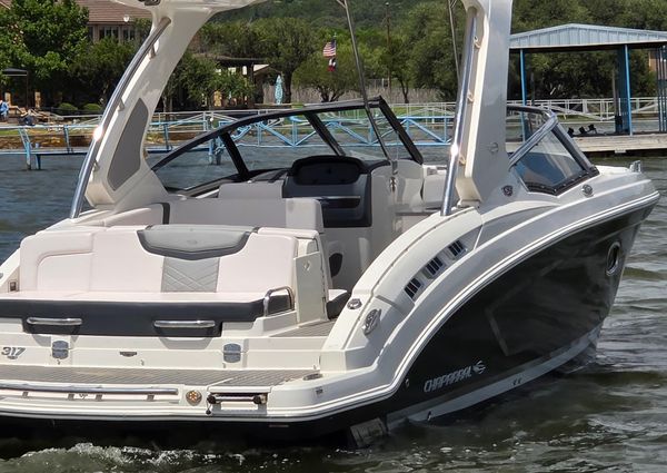 Chaparral 317 SSX image